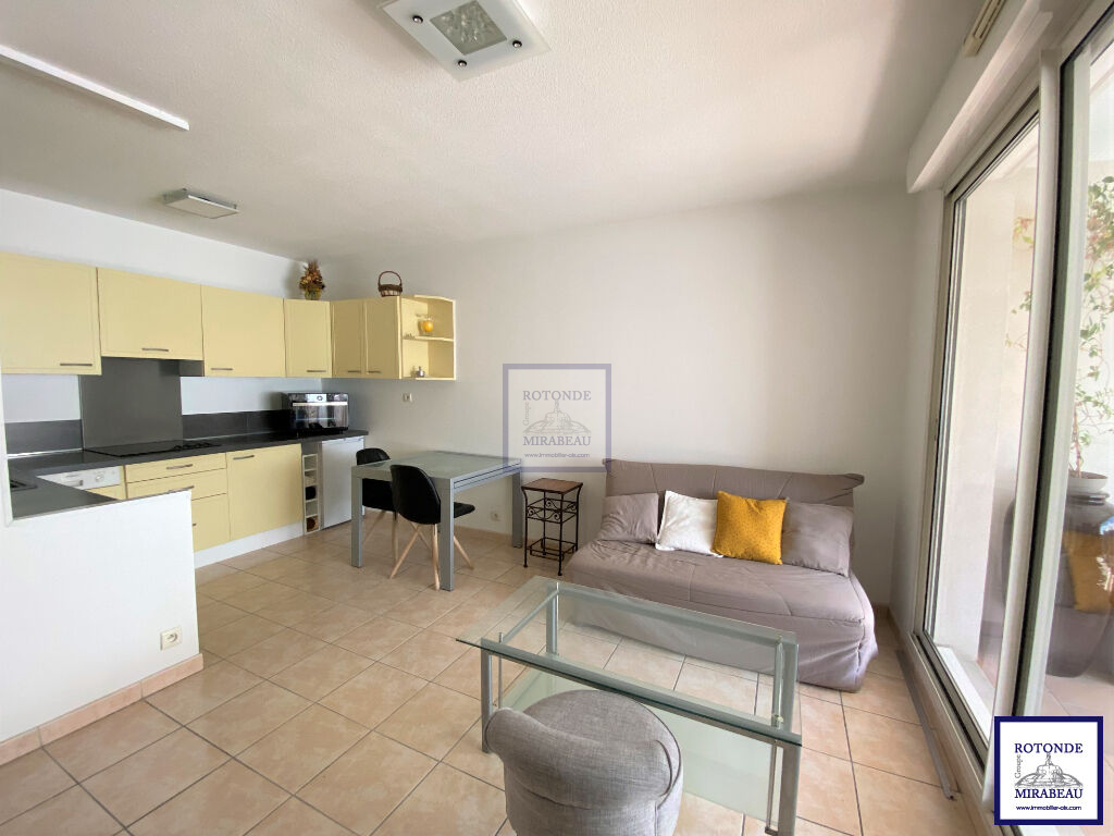 Vente Appartement AIX EN PROVENCE séjour de 17.5 m²