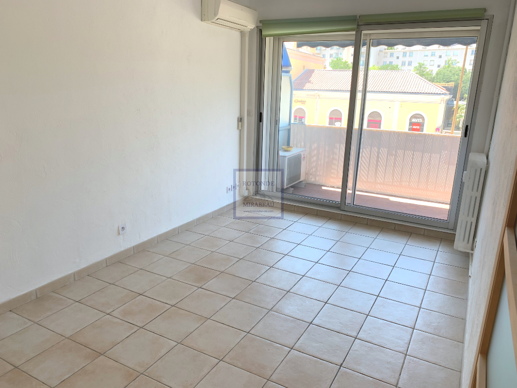 Location Appartement AIX EN PROVENCE surface habitable de 45.95 m²