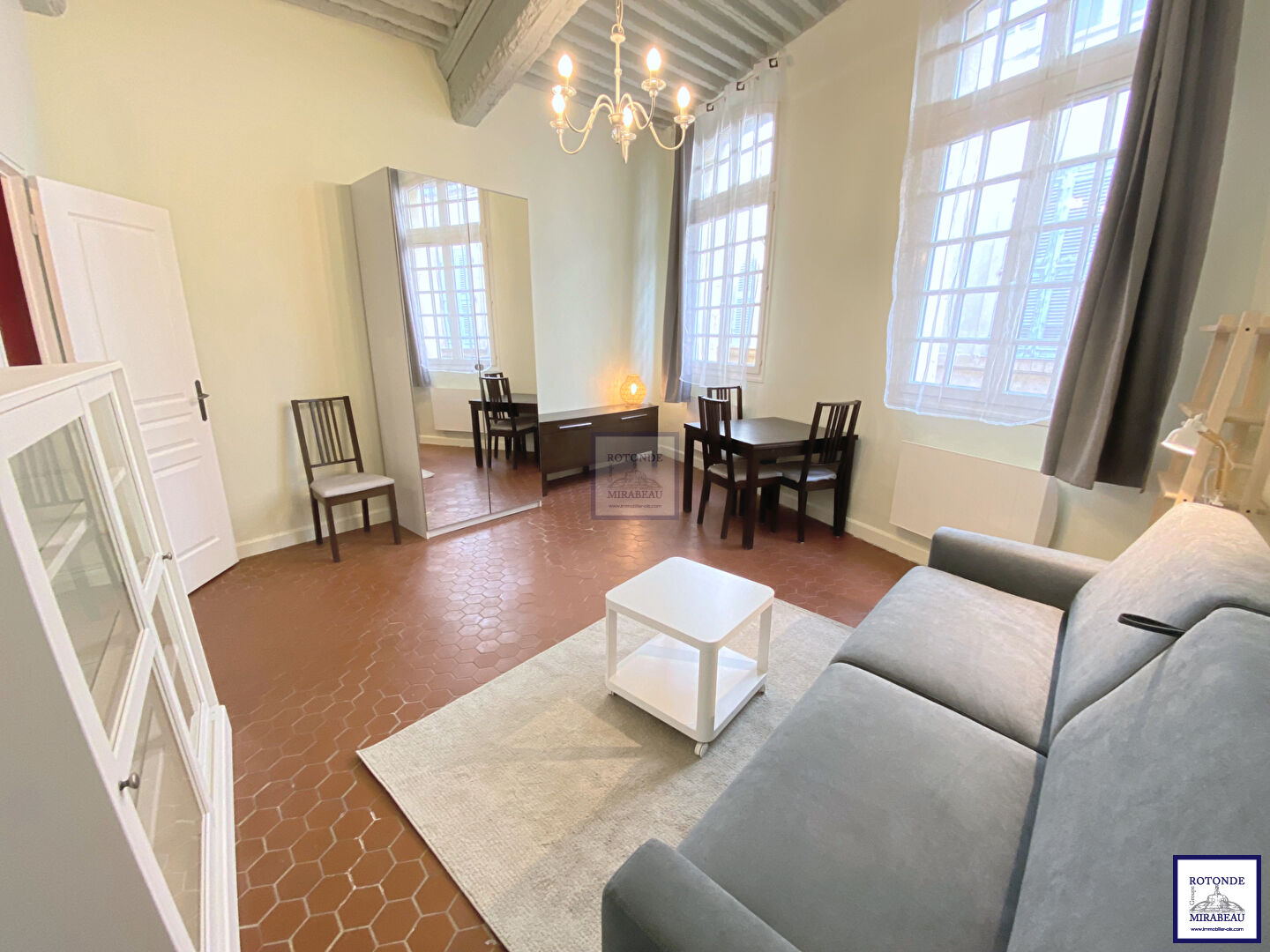 Location Appartement AIX EN PROVENCE surface habitable de 26 m²