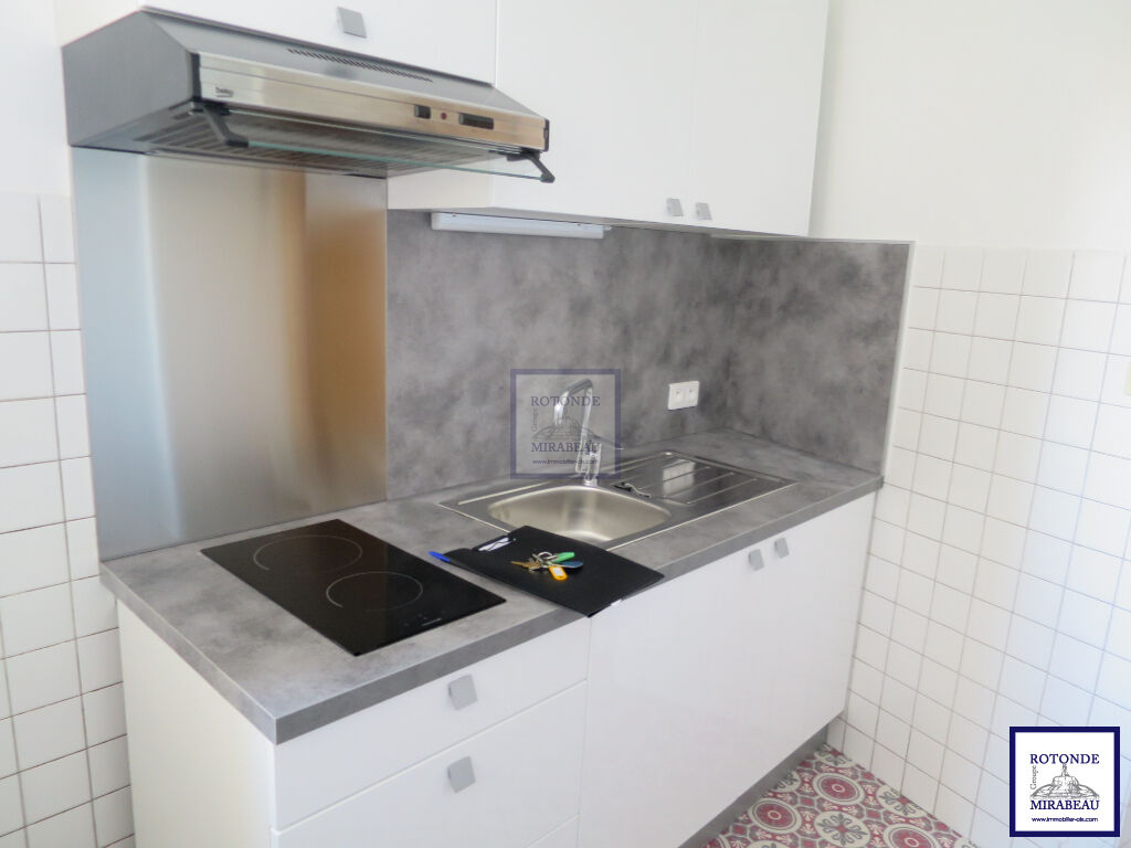 Location Appartement AIX EN PROVENCE surface habitable de 34.7 m²