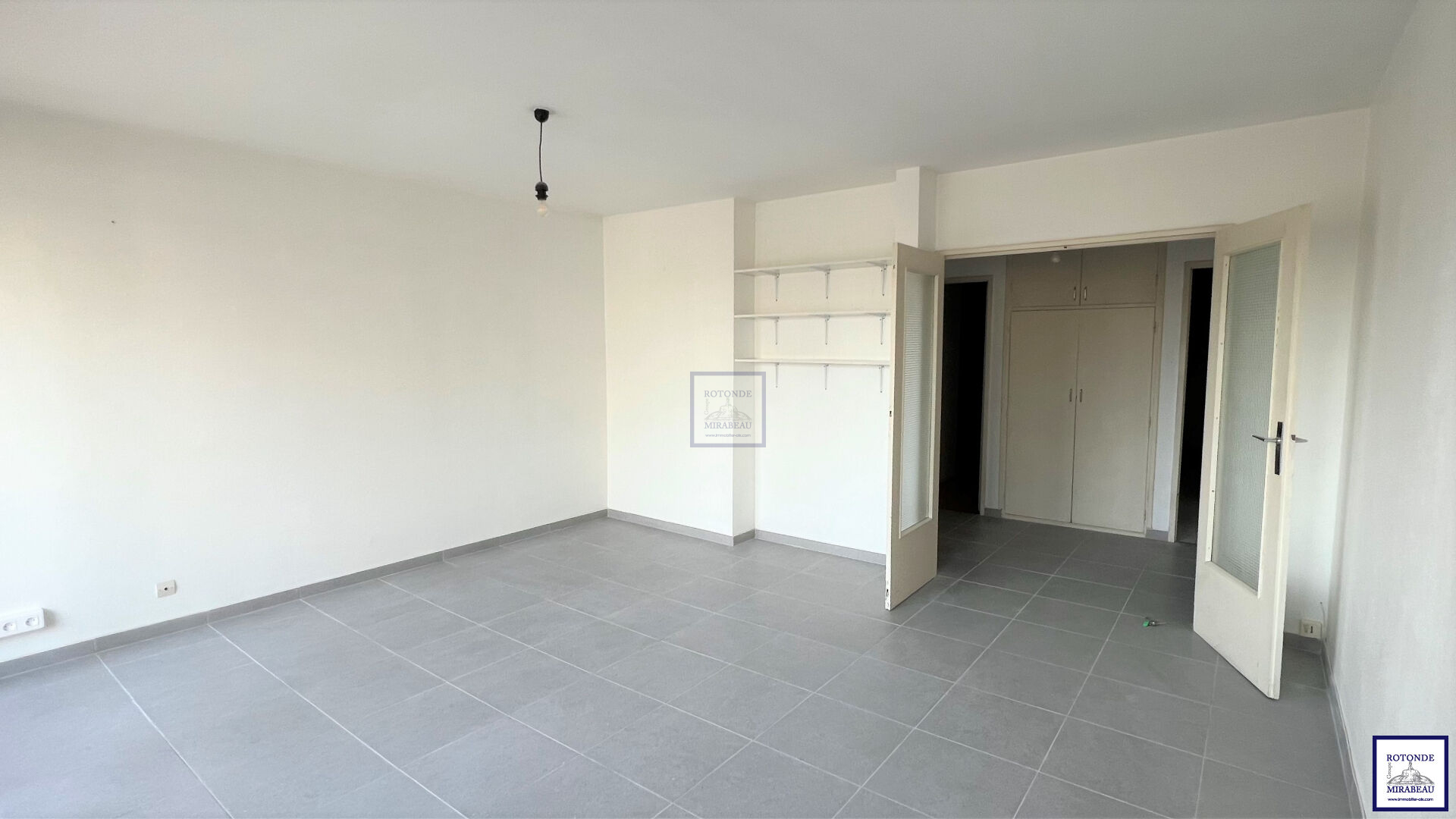 Location Appartement AIX EN PROVENCE surface habitable de 52.89 m²