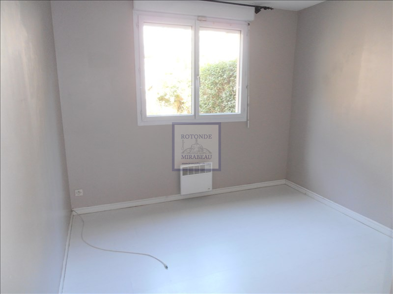 Location Appartement AIX EN PROVENCE séjour de 22.64 m²