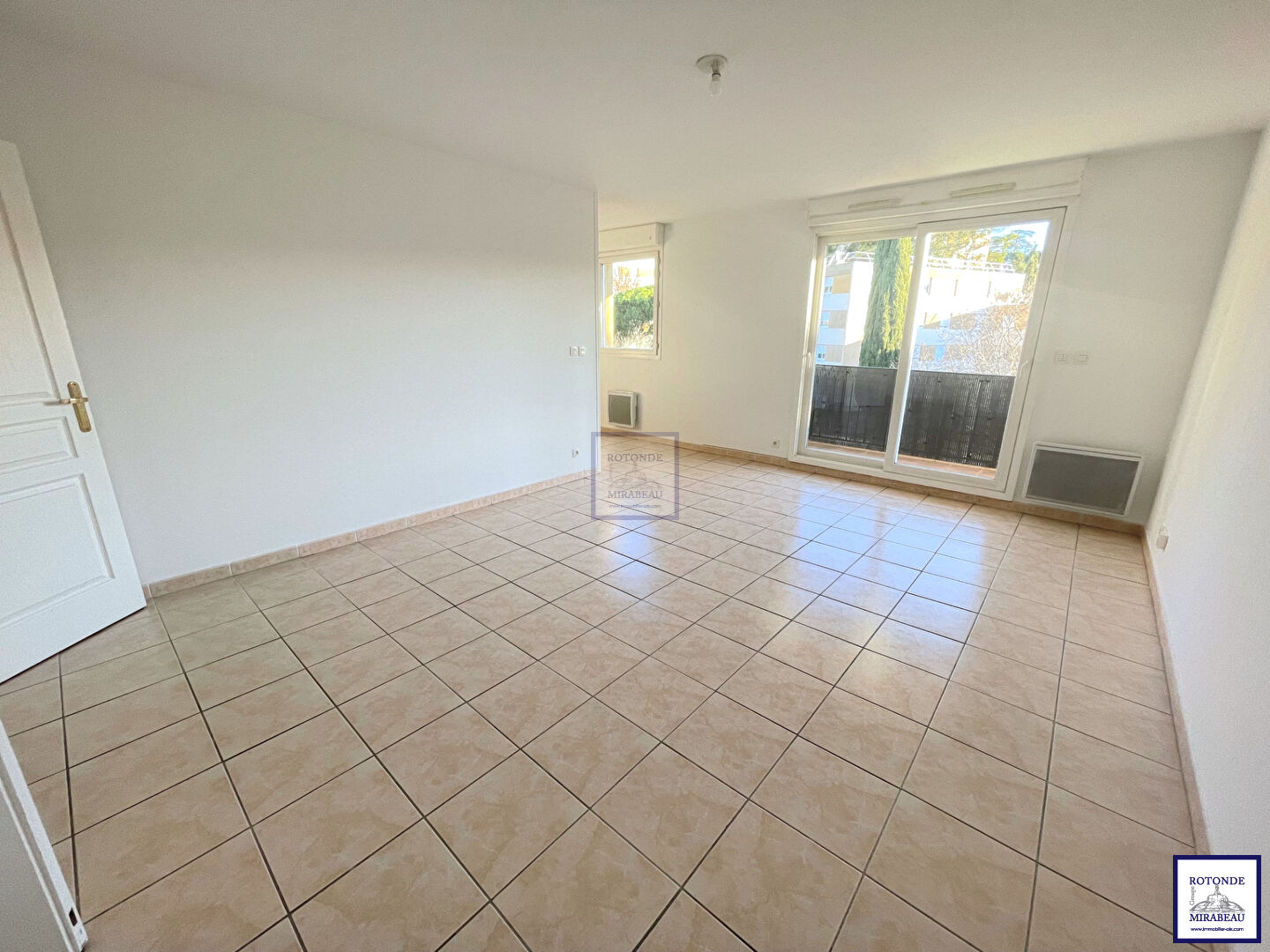 Location Appartement AIX EN PROVENCE 1 salles de bain