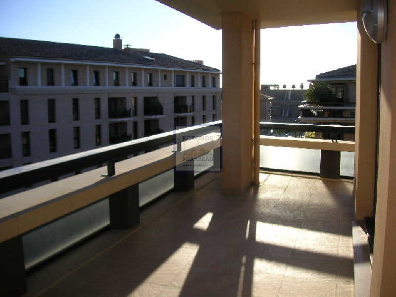 Location Appartement AIX EN PROVENCE surface habitable de 122.92 m²