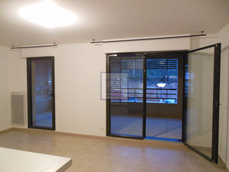 Location Appartement AIX EN PROVENCE surface habitable de 68 m²