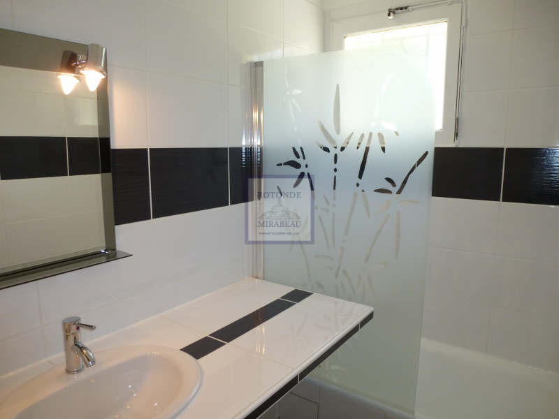 Location Appartement AIX EN PROVENCE 1 salles d'eau