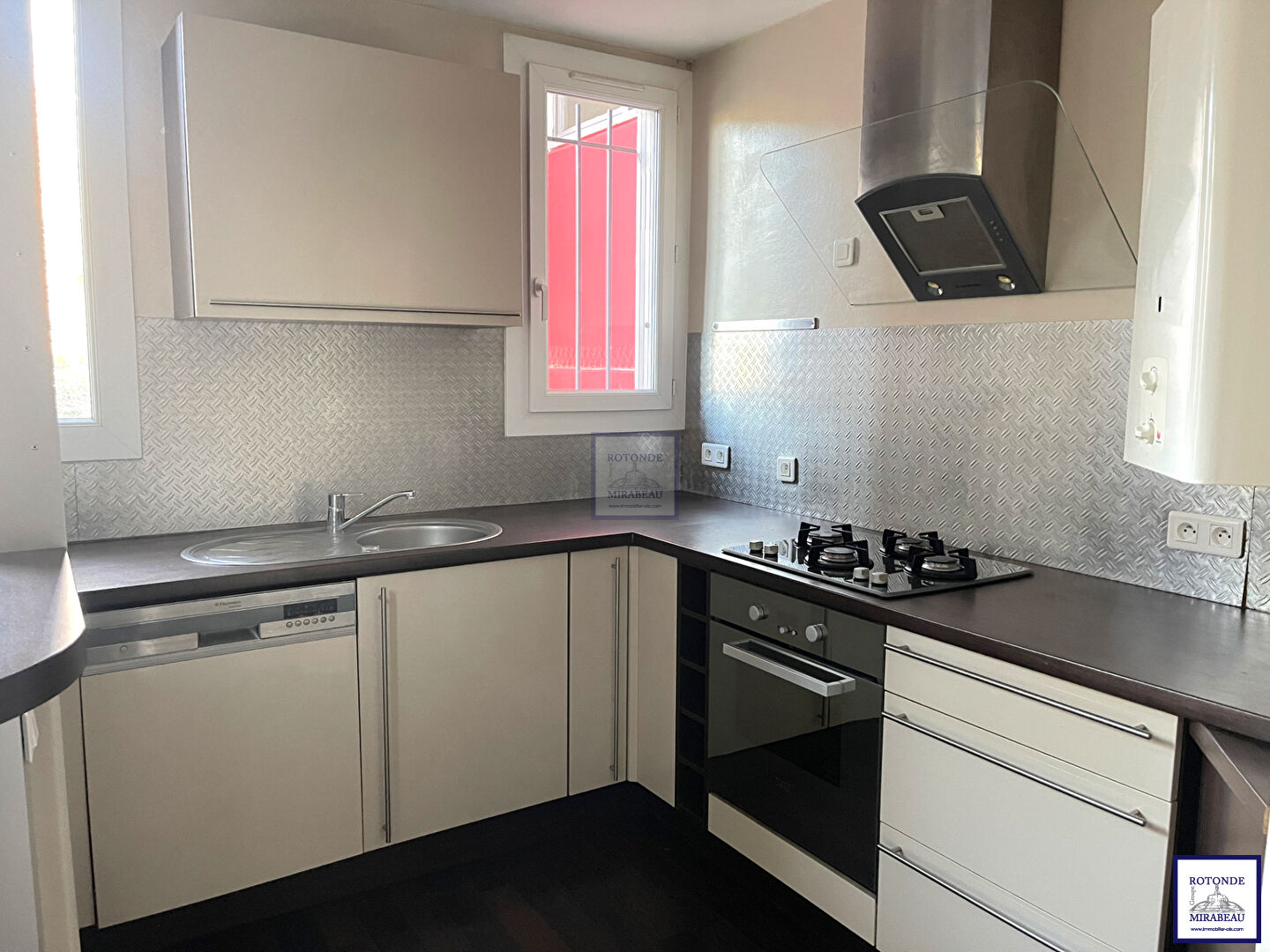 Location Appartement AIX EN PROVENCE surface habitable de 62.16 m²
