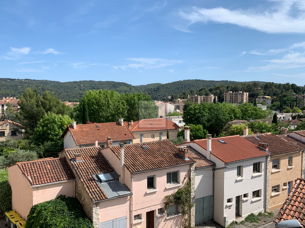 Vente Appartement AIX EN PROVENCE séjour de 24.5 m²
