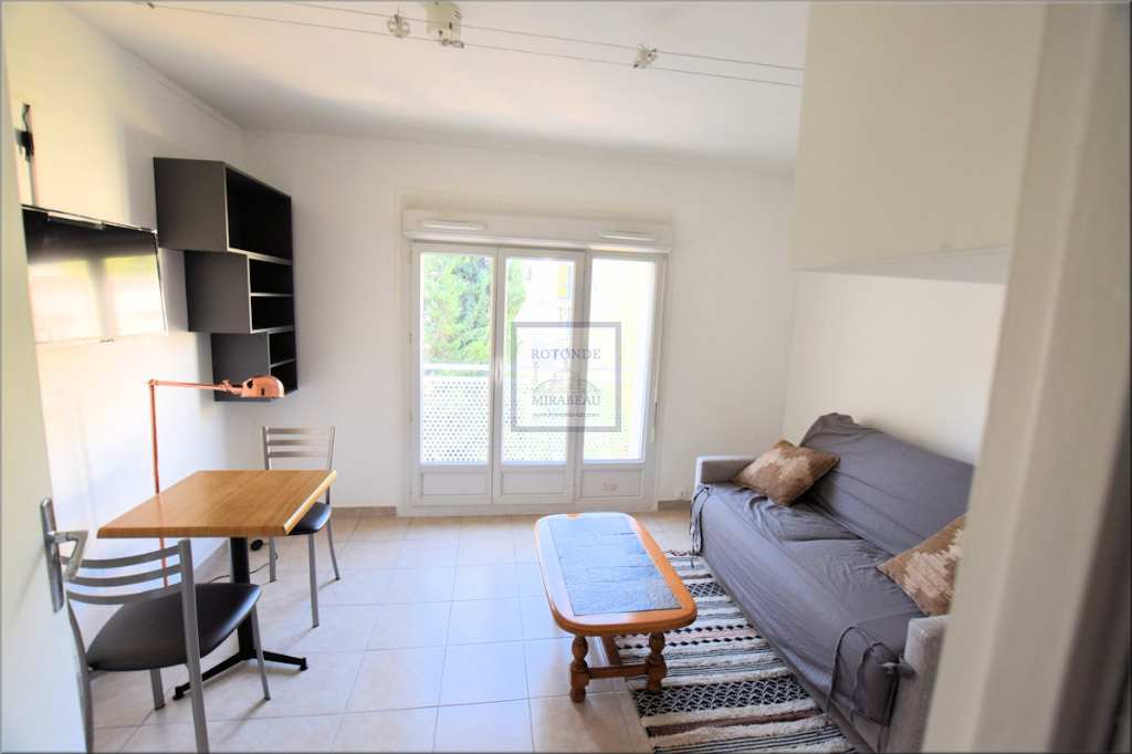 Location Appartement AIX EN PROVENCE 1 salles d'eau