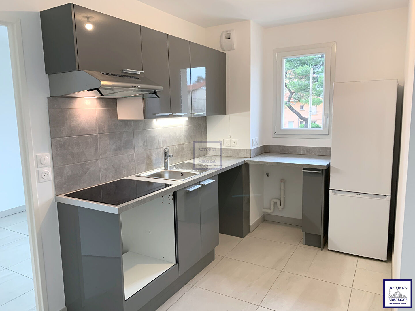 Location Appartement AIX EN PROVENCE 1 salles d'eau