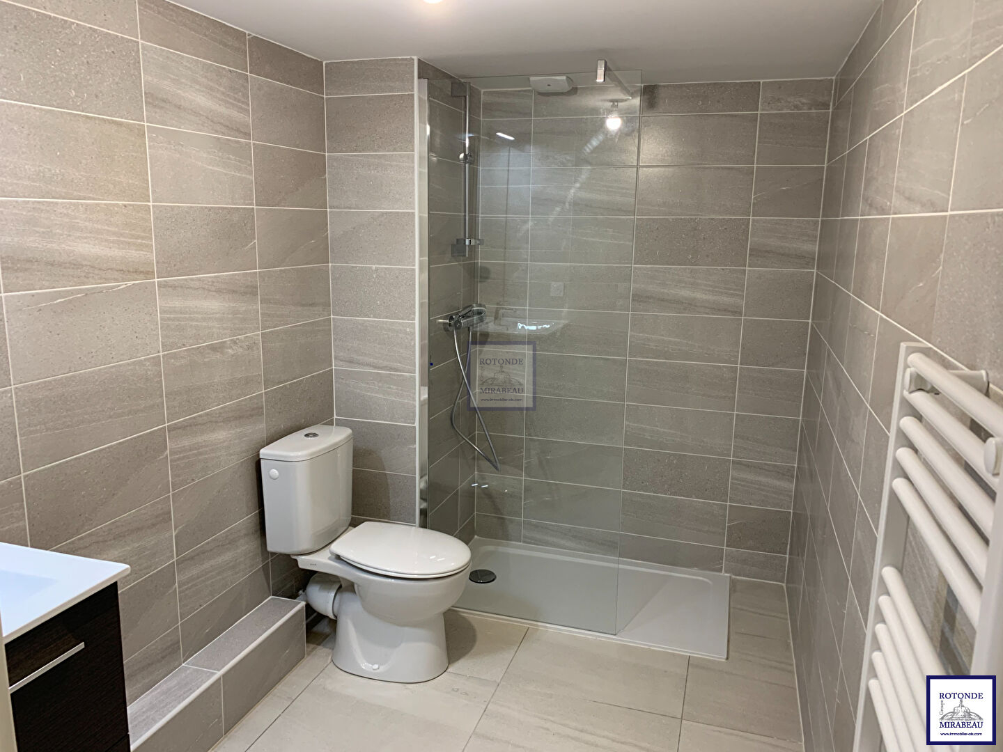 Location Appartement AIX EN PROVENCE séjour de 21.1 m²