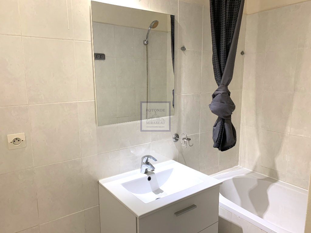 Location Appartement AIX EN PROVENCE 1 pièces