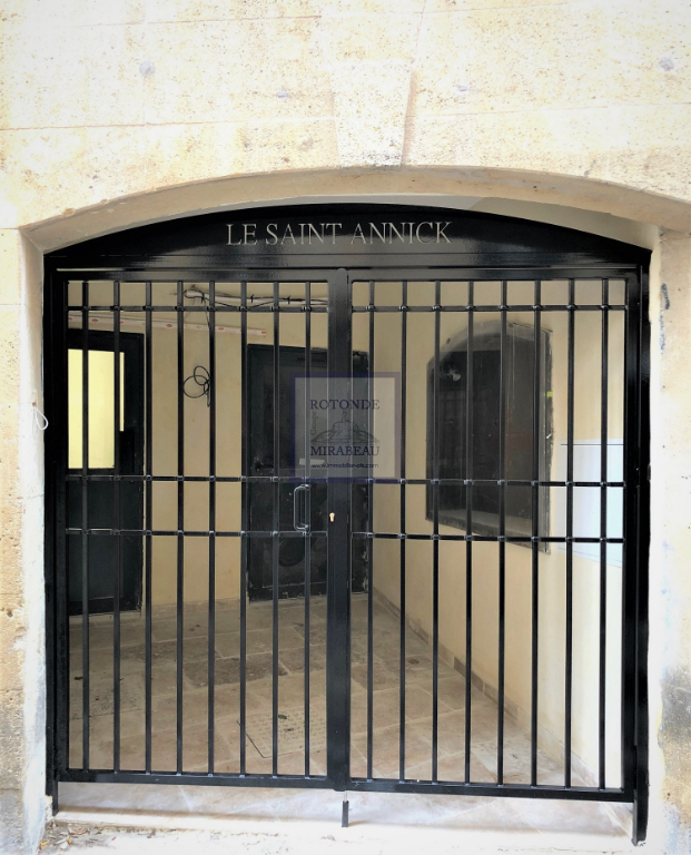 Vente Local commercial AIX EN PROVENCE surface habitable de 20 m²