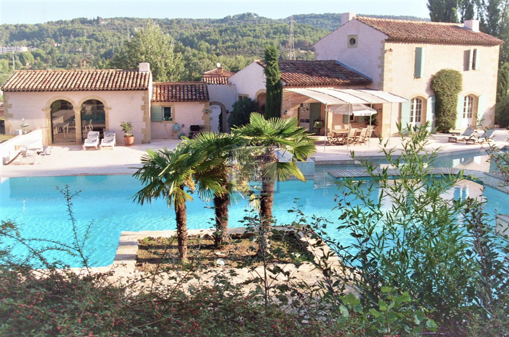 Vente Maison AIX EN PROVENCE 5 chambres