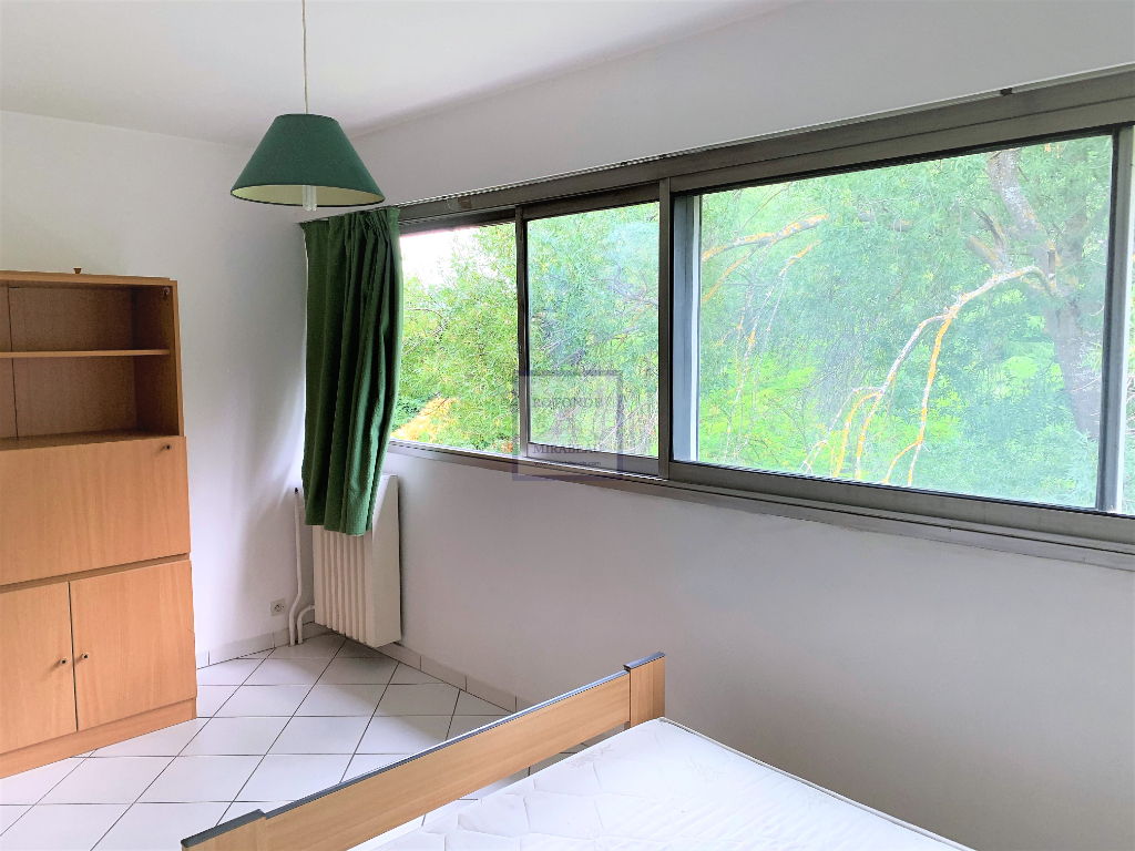 Vente Appartement AIX EN PROVENCE séjour de 19.79 m²
