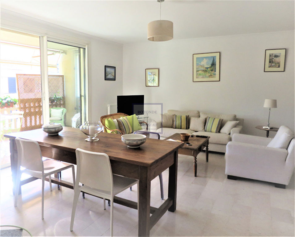 Vente Appartement AIX EN PROVENCE 1 salles de bain