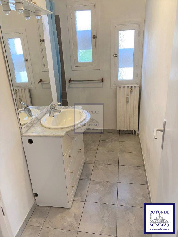 Vente Appartement AIX EN PROVENCE séjour de 17.95 m²