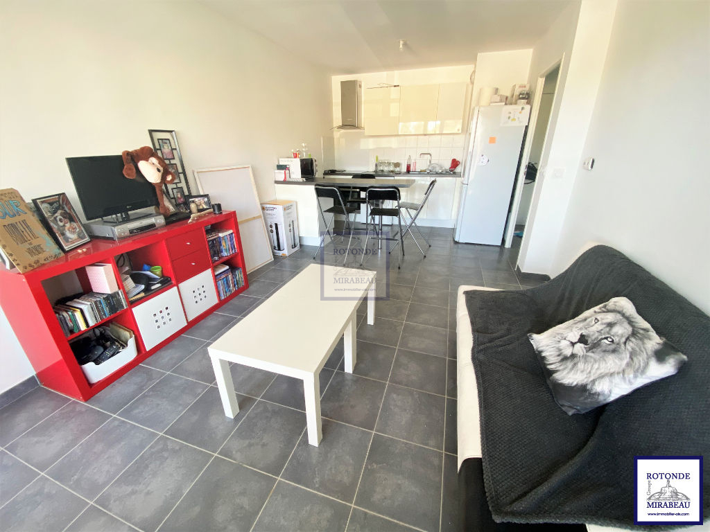 Vente Appartement MEYREUIL séjour de 18.96 m²