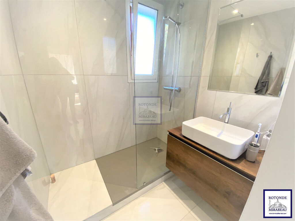 Vente Appartement AIX EN PROVENCE séjour de 30.8 m²