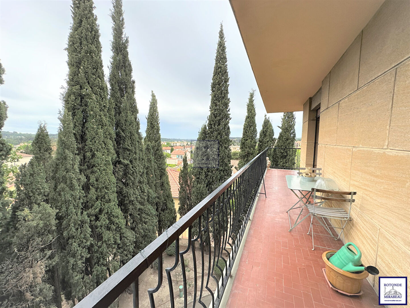 Vente Appartement AIX EN PROVENCE séjour de 28.5 m²