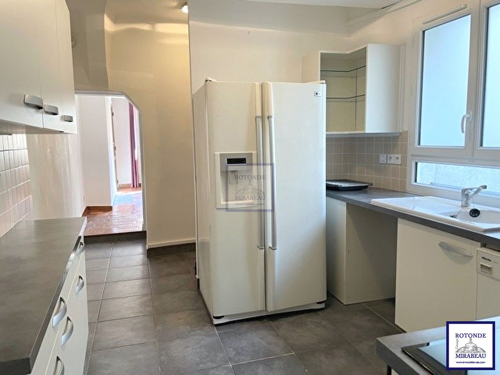 Location Appartement AIX EN PROVENCE 1 salles d'eau