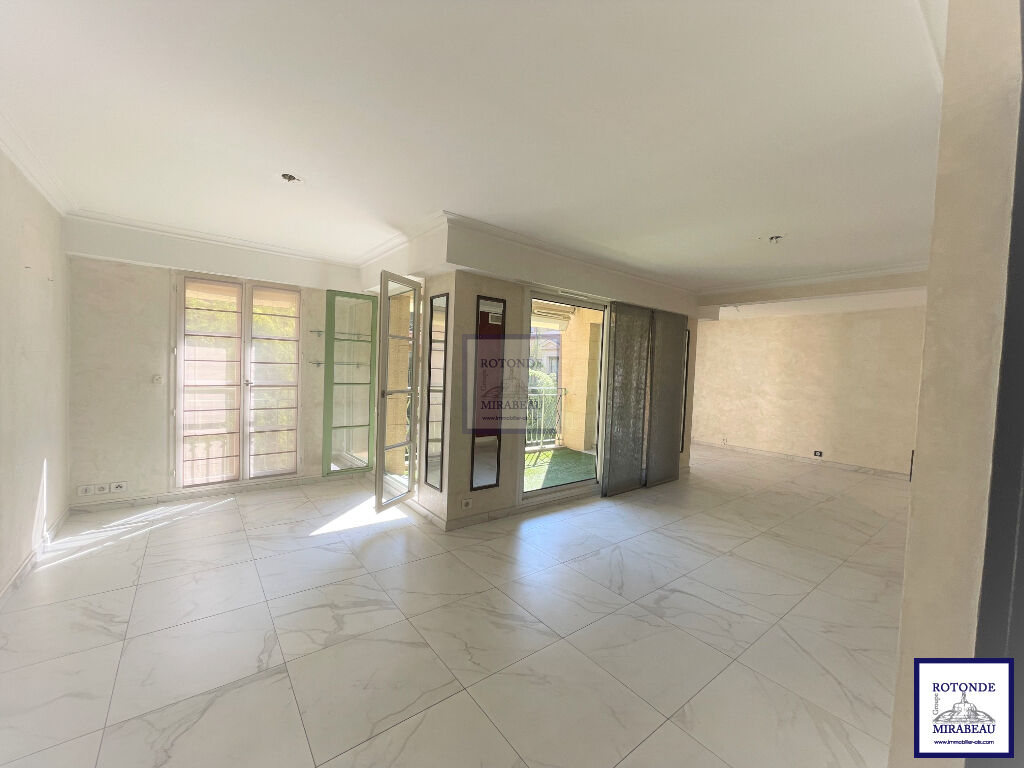 Location Appartement AIX EN PROVENCE 1 salles d'eau