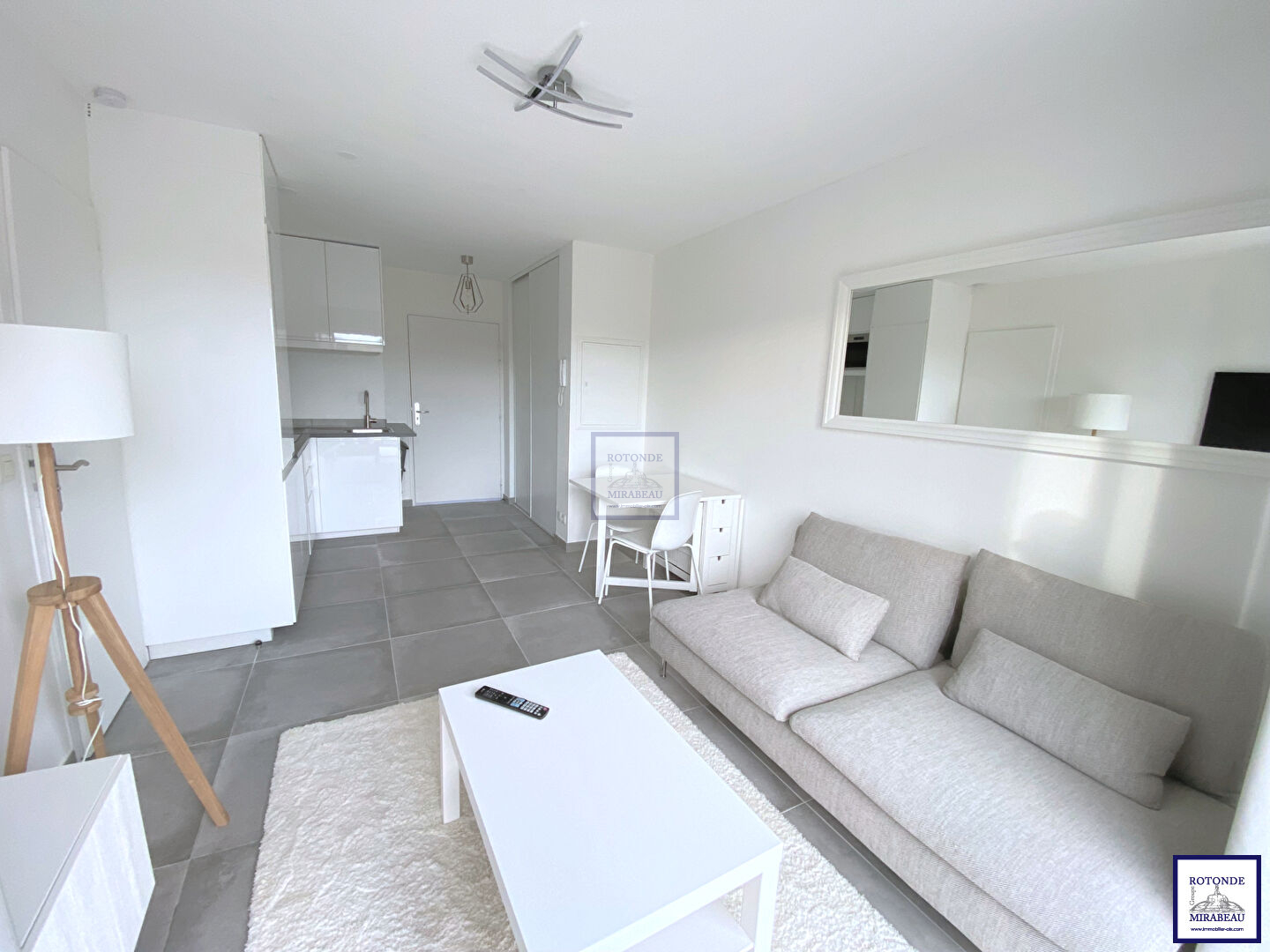 Location Appartement AIX EN PROVENCE surface habitable de 31.13 m²