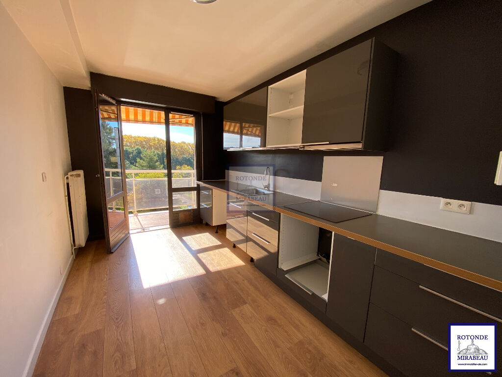 Vente Appartement AIX EN PROVENCE séjour de 35 m²