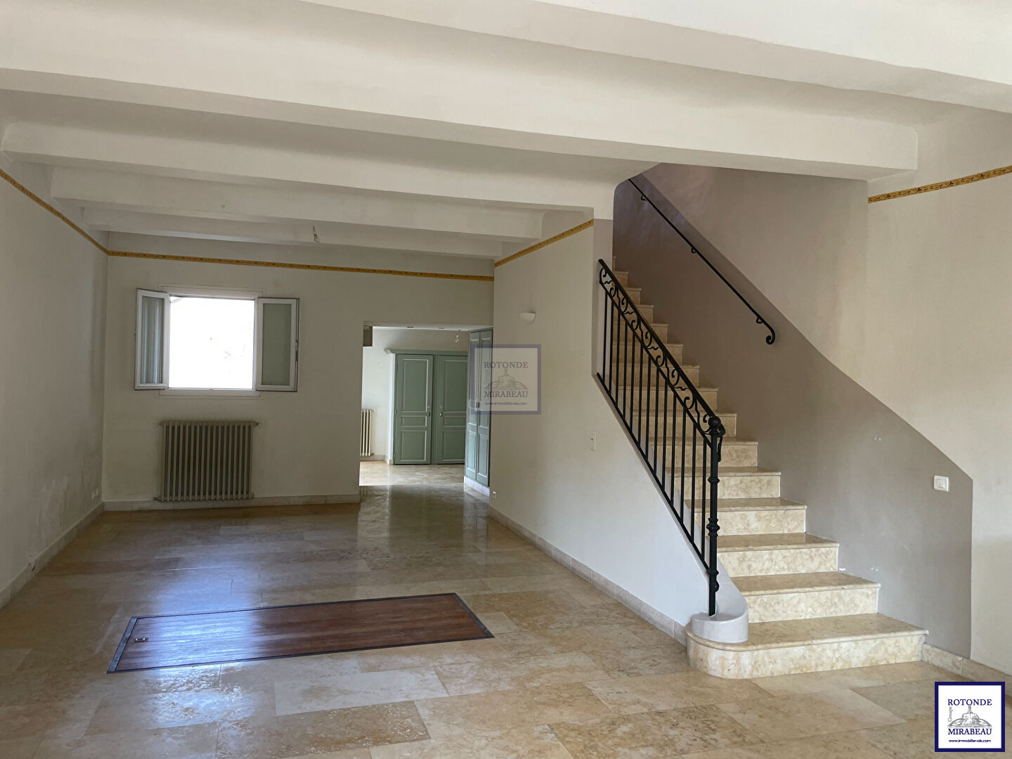 Vente Maison LE PUY SAINTE REPARADE séjour de 41.09 m²