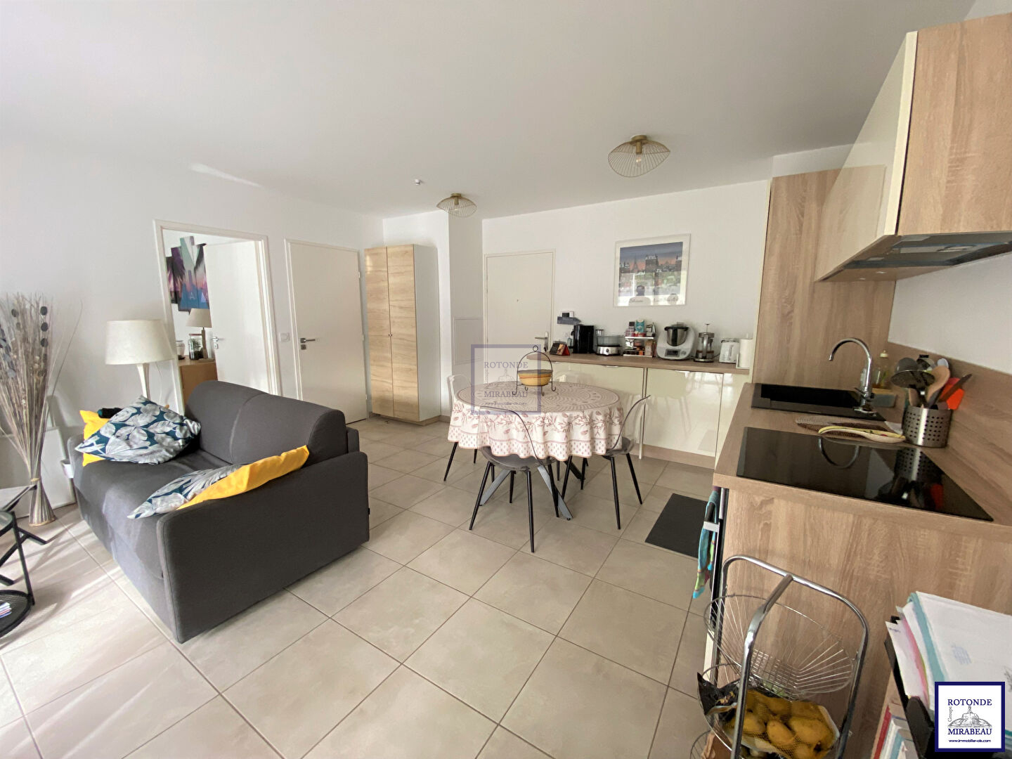 Location Appartement AIX EN PROVENCE 1 salles d'eau