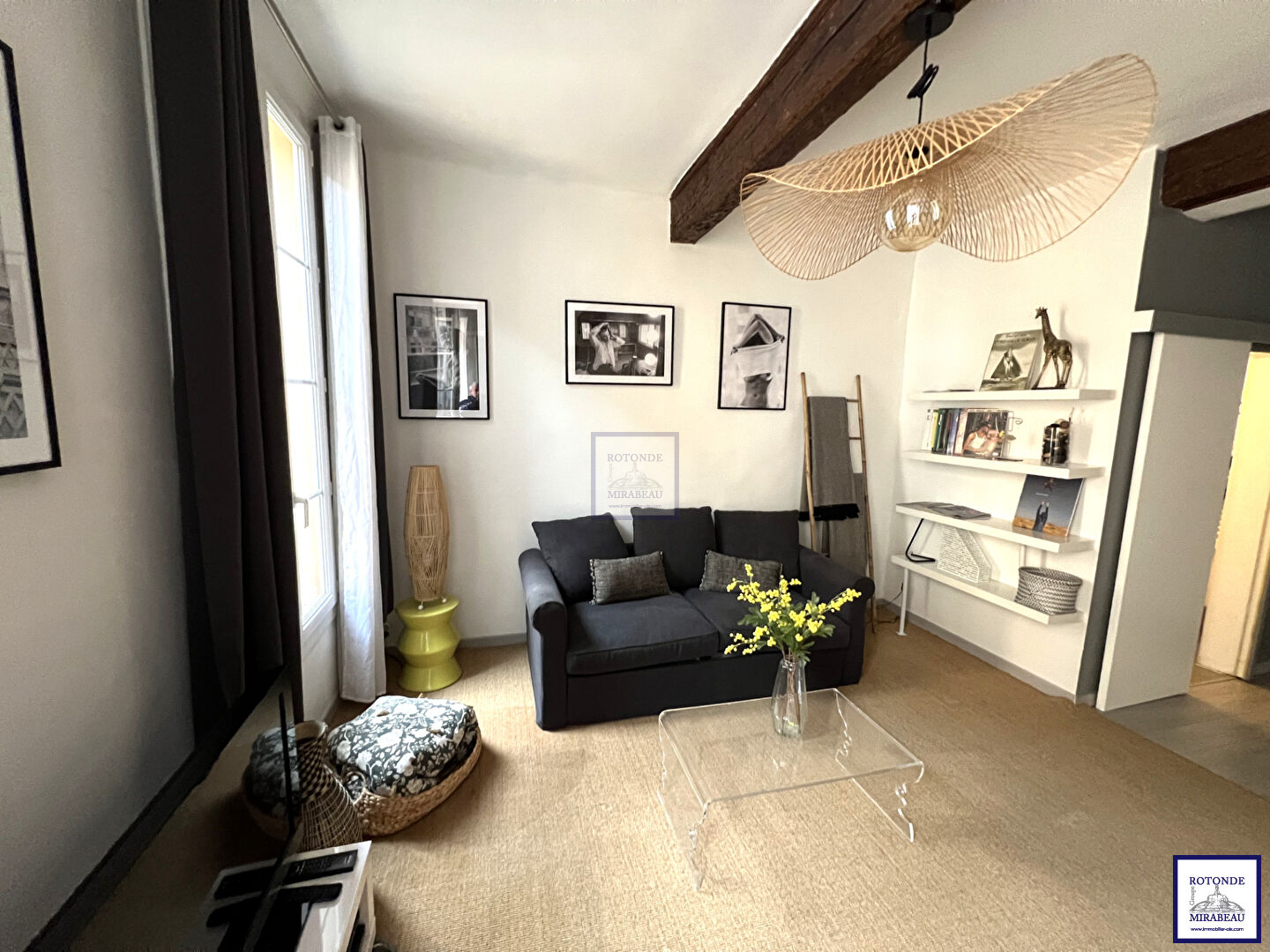 Vente Appartement AIX EN PROVENCE séjour de 24.01 m²