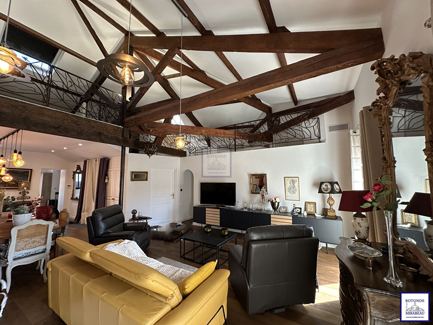 Location Appartement AIX EN PROVENCE 2 salles de bain