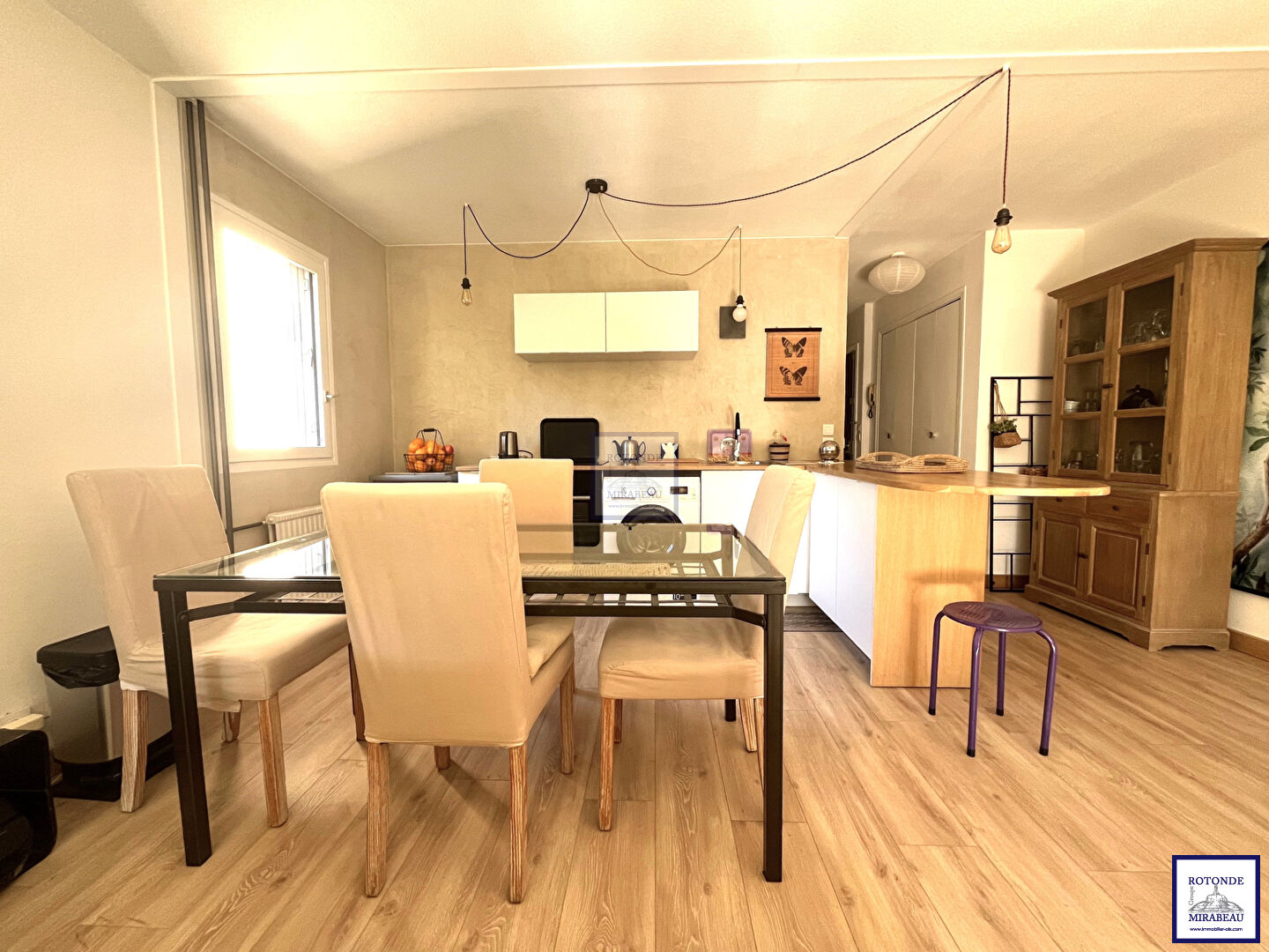 Vente Appartement AIX EN PROVENCE séjour de 28.04 m²