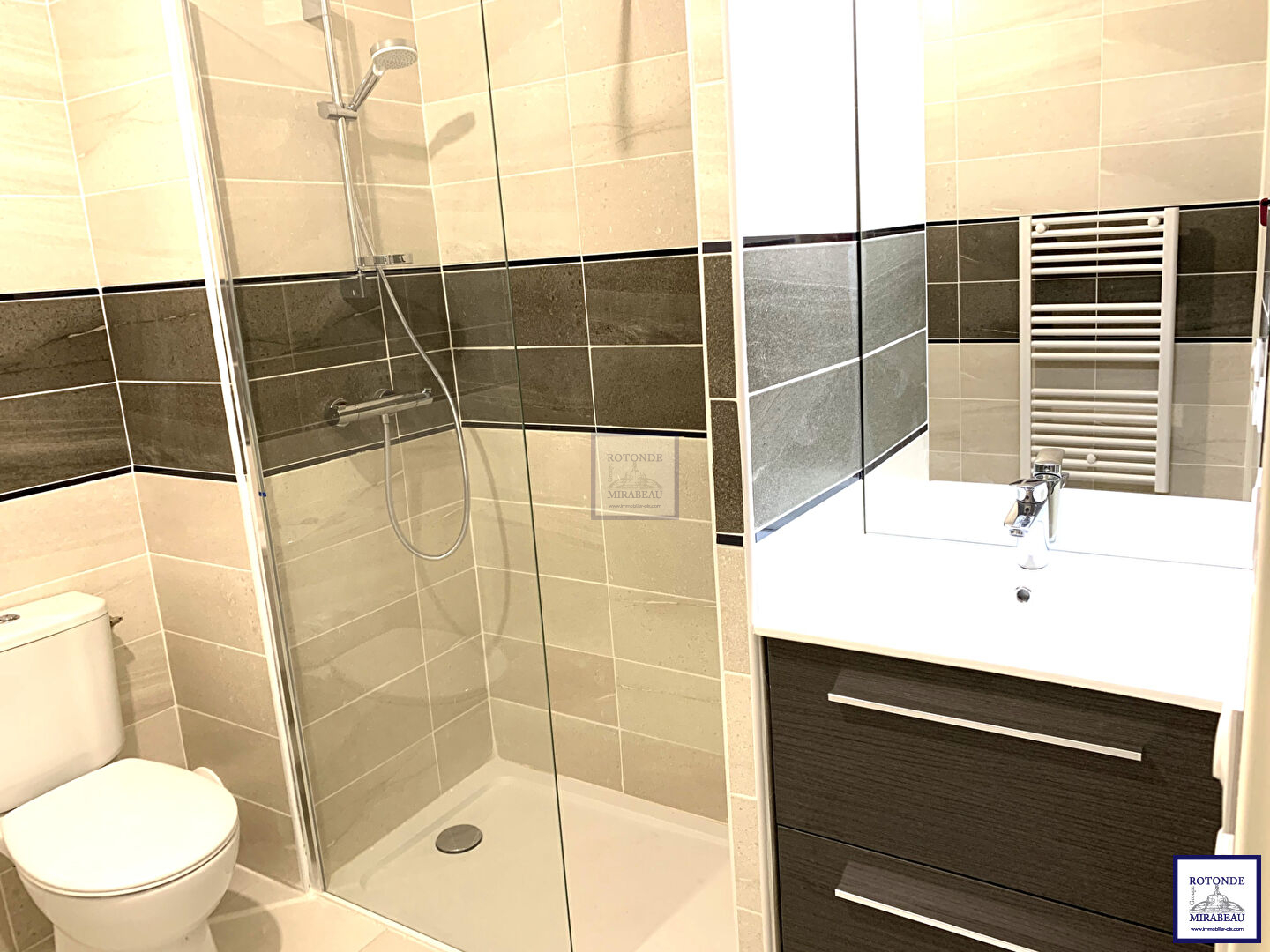 Vente Appartement AIX EN PROVENCE séjour de 13.23 m²