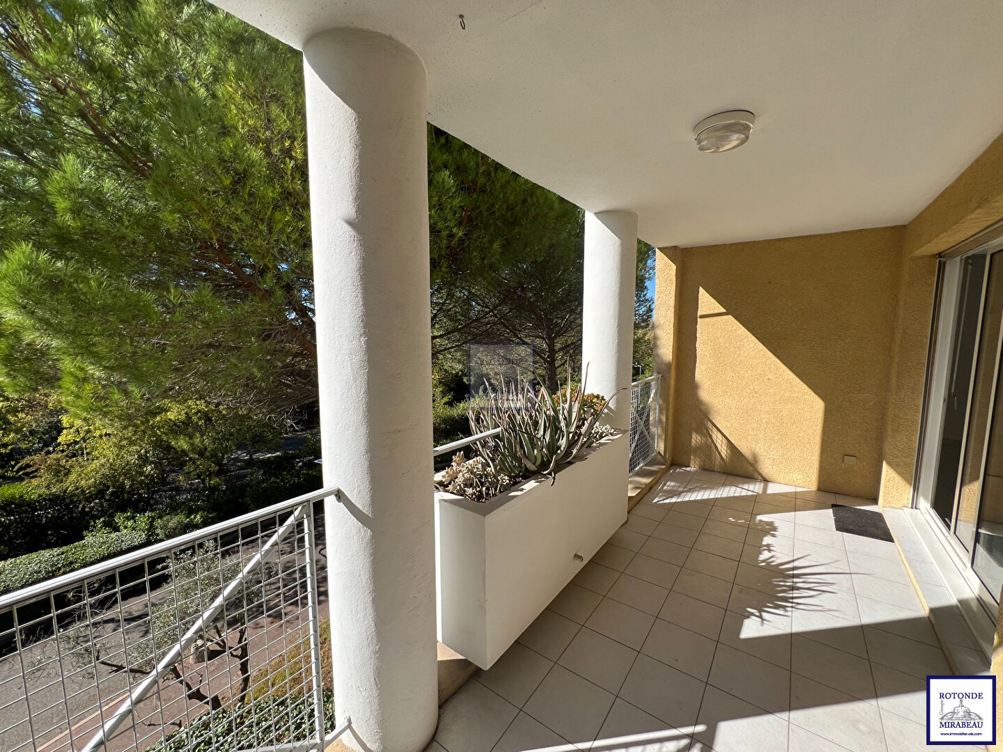 Vente Appartement AIX EN PROVENCE séjour de 27.6 m²