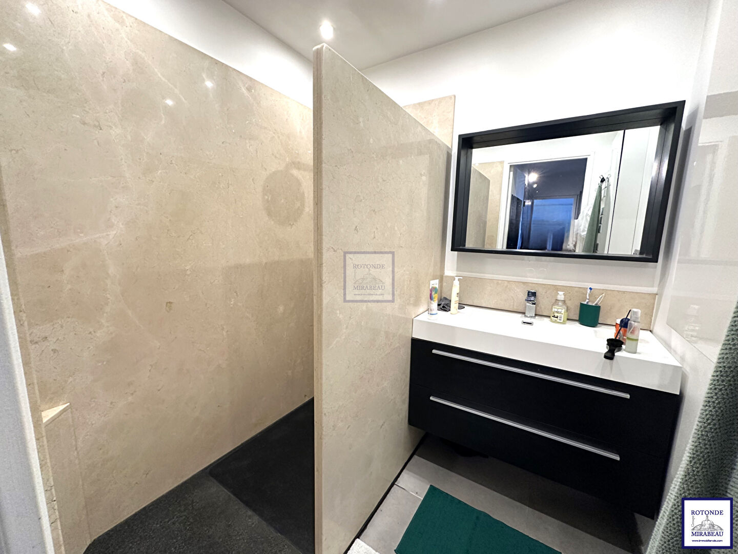 Vente Appartement AIX EN PROVENCE séjour de 29.75 m²