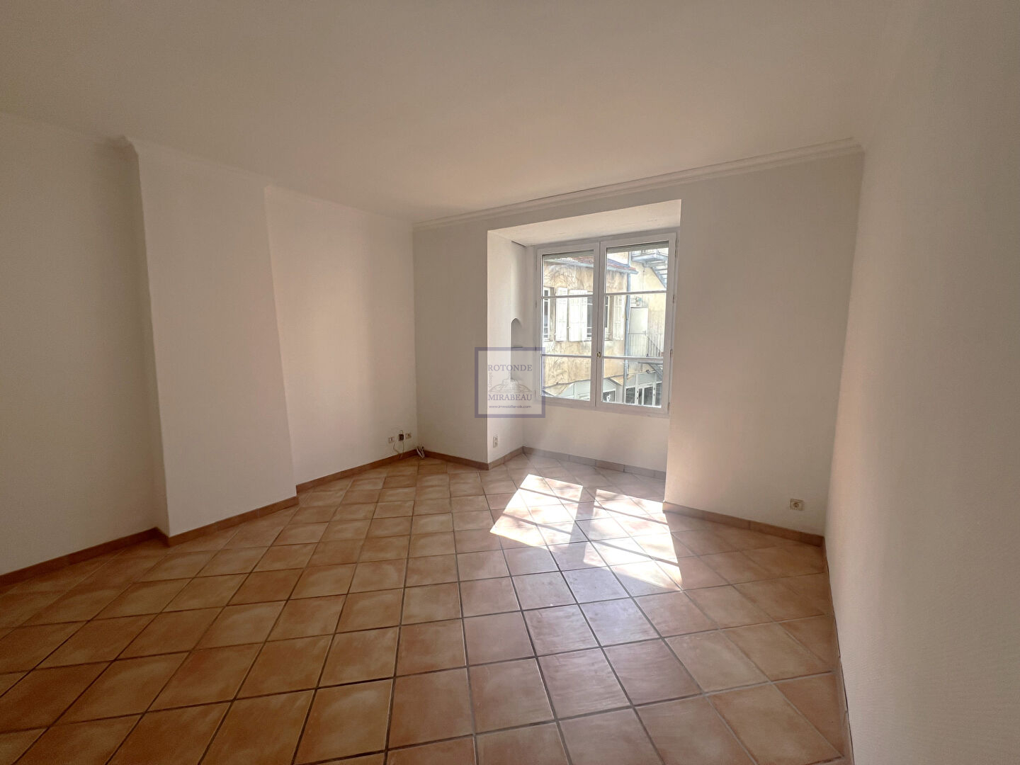 Vente Appartement AIX EN PROVENCE Mandat : 8060