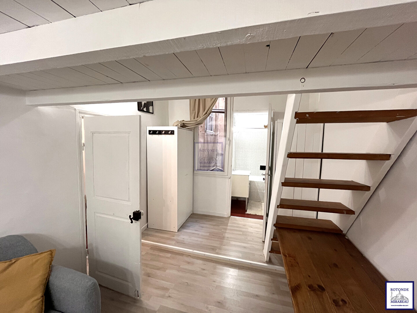 Vente Appartement AIX EN PROVENCE amenageeequipee cuisine