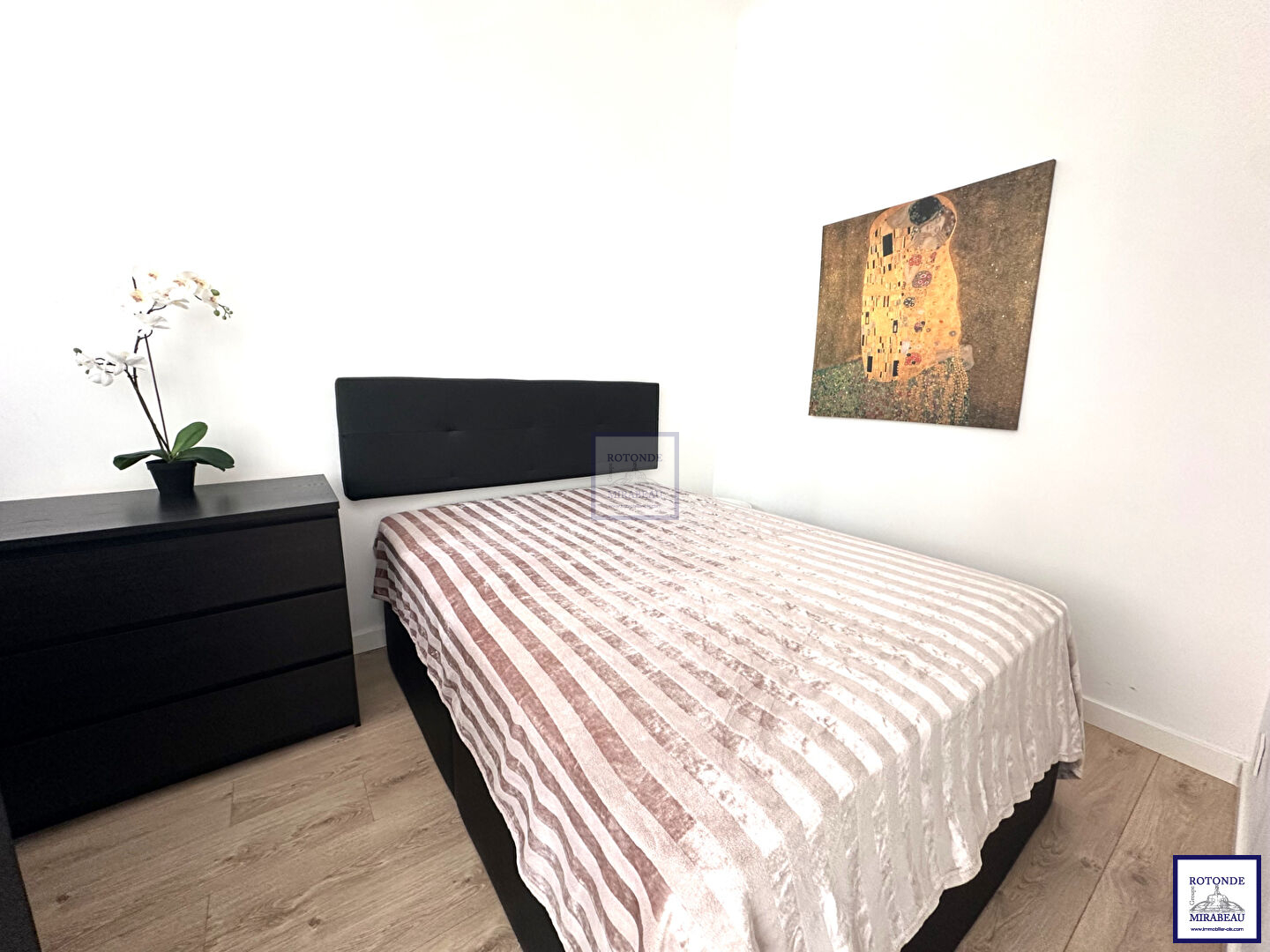 Vente Appartement AIX EN PROVENCE séjour de 18.76 m²