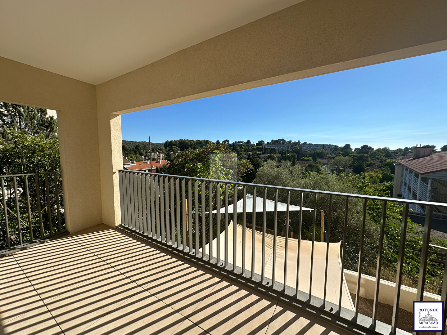 Location Appartement AIX EN PROVENCE 1 salles d'eau