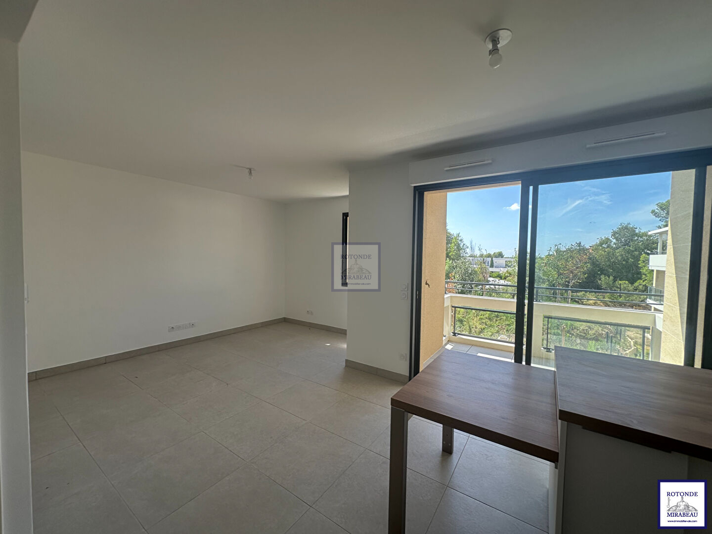 Location Appartement AIX EN PROVENCE surface habitable de 30 m²